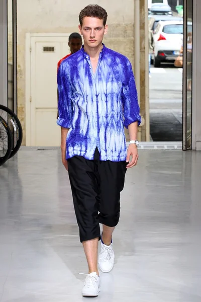 Look 23